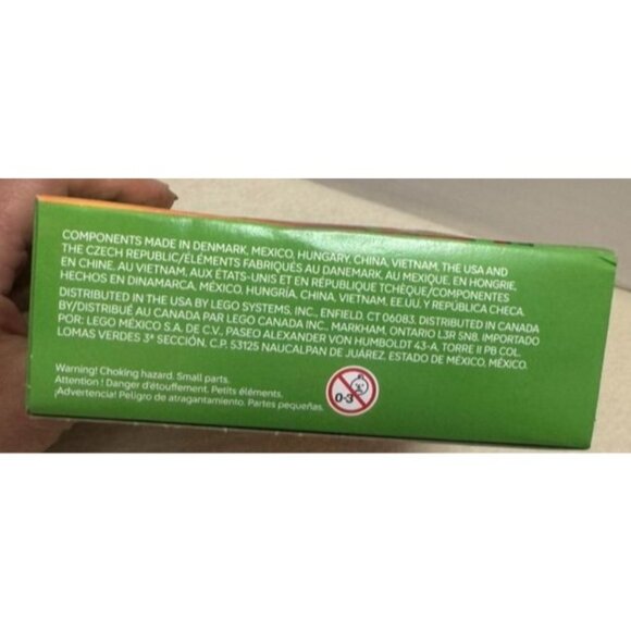 Lego Minecraft The Nether Lava Battle Building Toy Set 21266 - Picture 3 of 4